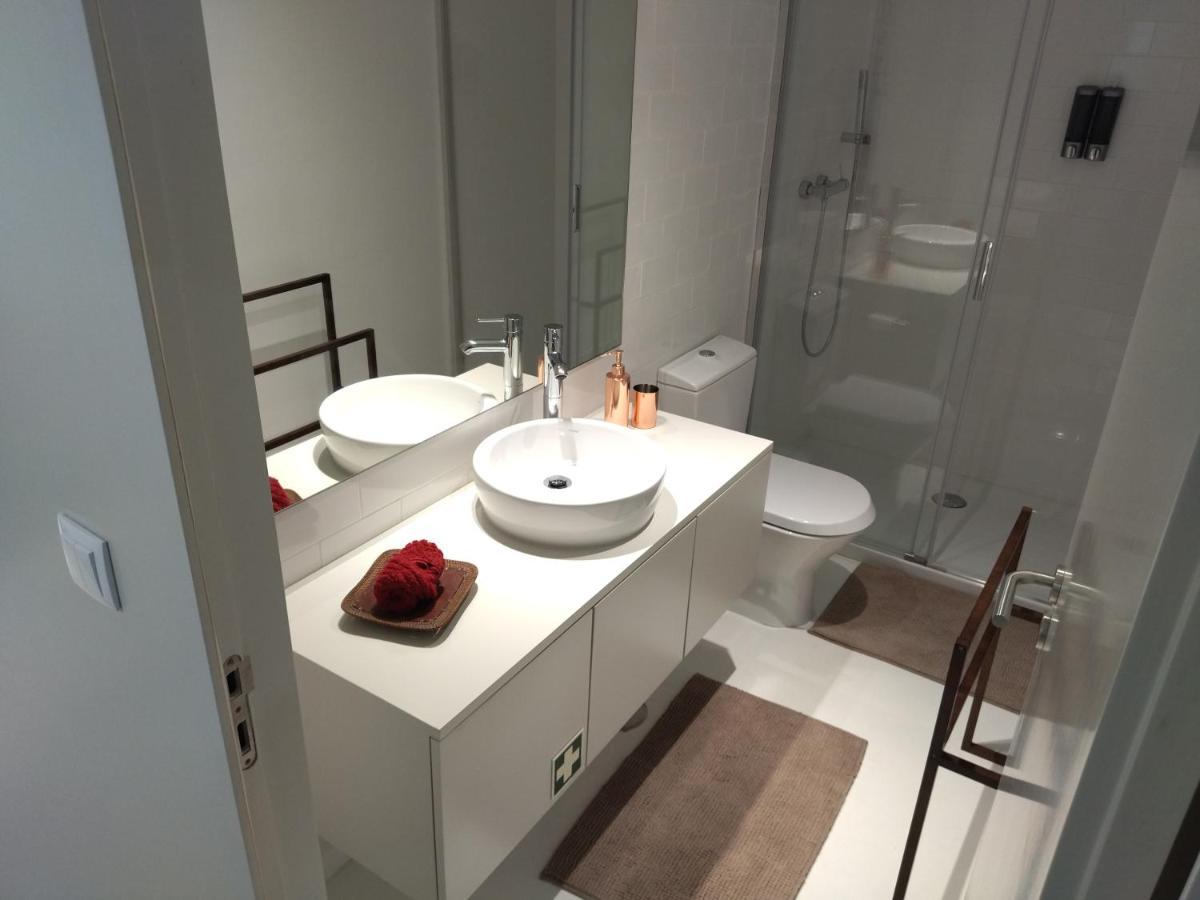 Cais Das Pedras Patio Apartment - With Washer And Dryer Machine OOporto Exteriör bild