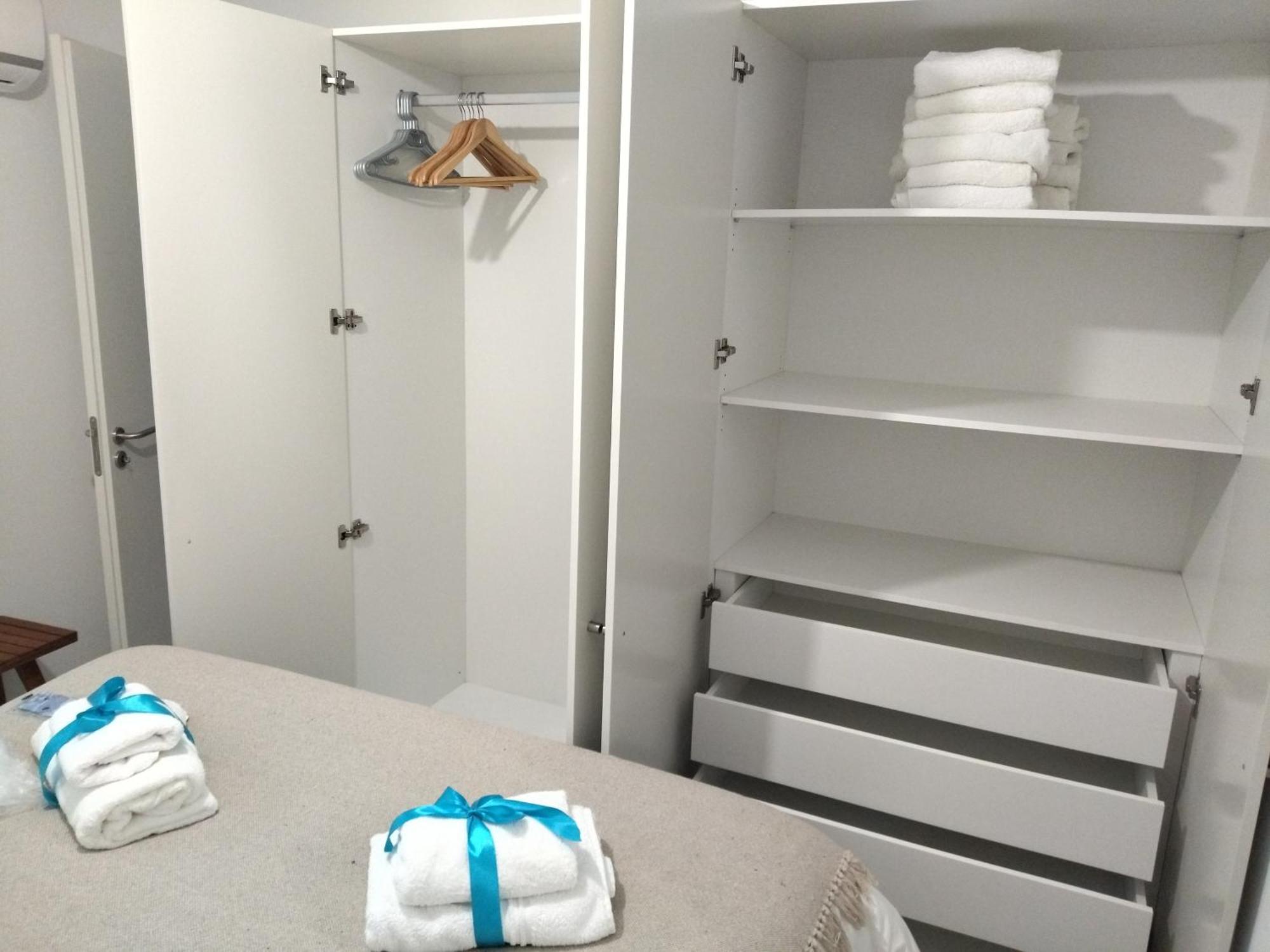 Cais Das Pedras Patio Apartment - With Washer And Dryer Machine OOporto Exteriör bild